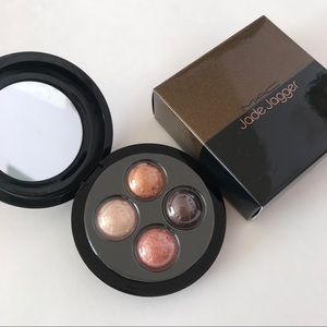 LIMITED EDITION Mac MACxJade Jagger SHADOW QUAD